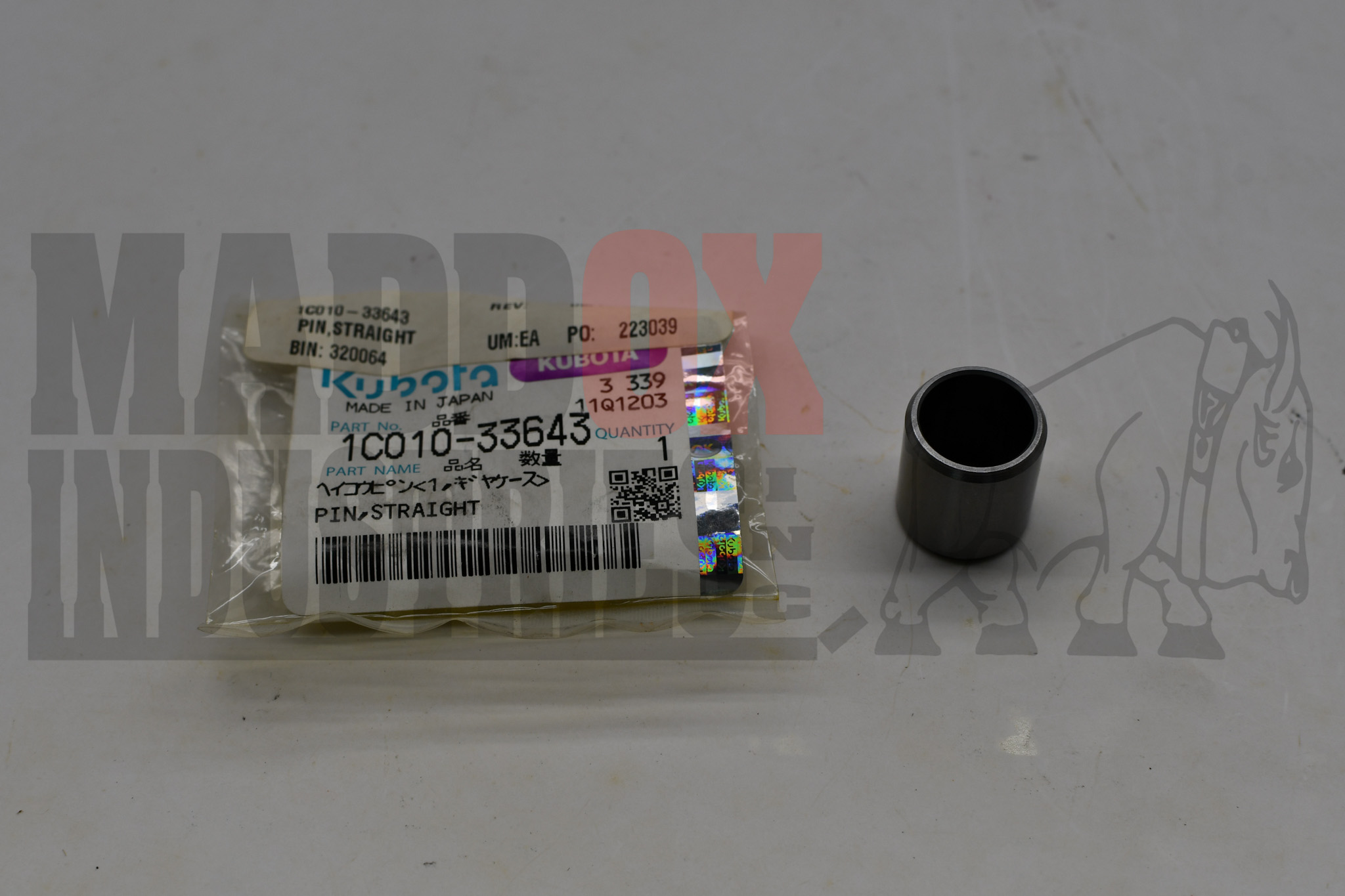 Kubota 1C010-33643 Pin